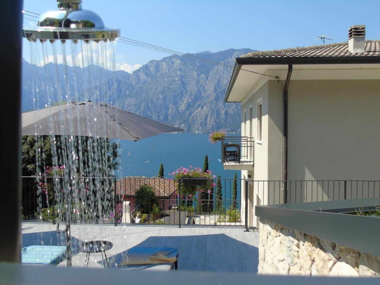 Finestra Sul Lago Malcesine Apt Riva Dış mekan fotoğraf